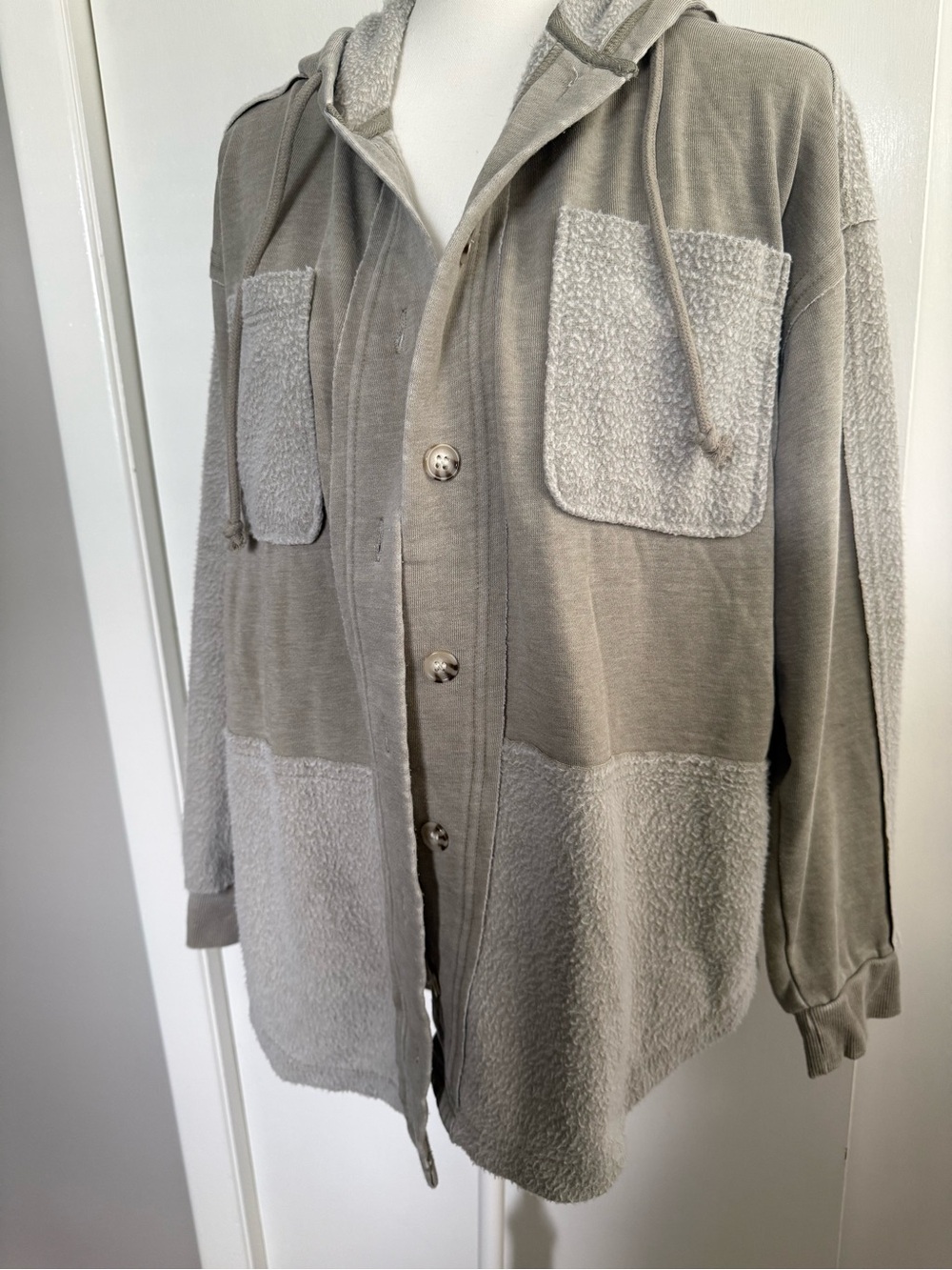 Button up with hood size small